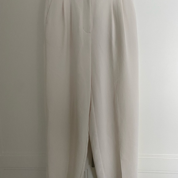 Wilfred pants. Size 4, off-white - Picture 1 of 3